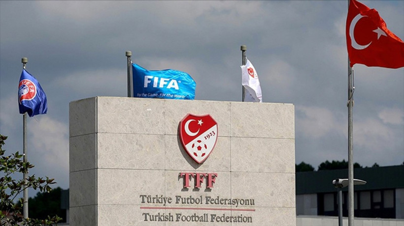 TFF yeni kararları açıkladı: Yabancı VAR hakemi dönemi başlıyor!