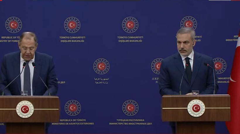 Dışişleri Bakanı Fidan ve Rus mevkidaşı Lavrov basın toplantısından: Türkiye barış görüşmesi için ev sahibi olabilir