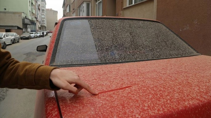 Sıcaklıklar yükseliyor: İstanbul'da 1 hafta çöl tozu etkili olacak🏜️🌞