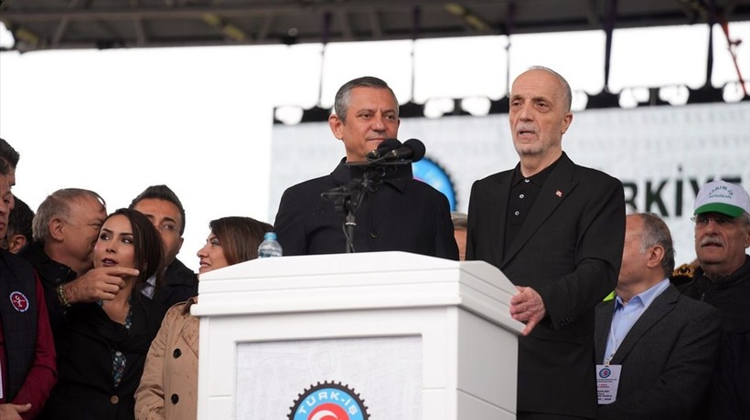 TÜRK-İŞ 1 Mayıs'ı İstanbul'da coşkuyla kutladı