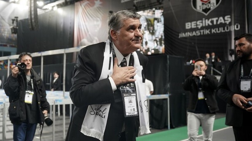 Beşiktaş'ta Serdal Adalı yeniden başkan oldu