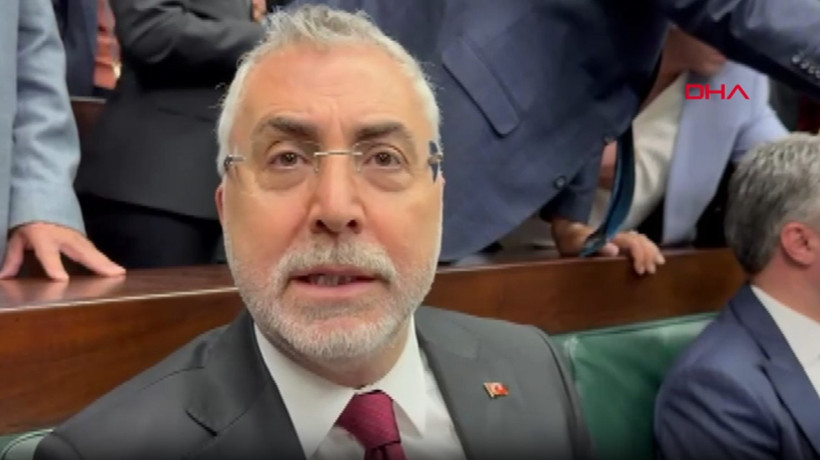 Bakan Işıkhan'dan son dakika açıklaması! Ev kadınlarının emekliliğine yönelik çalışmada tarih netleşiyor