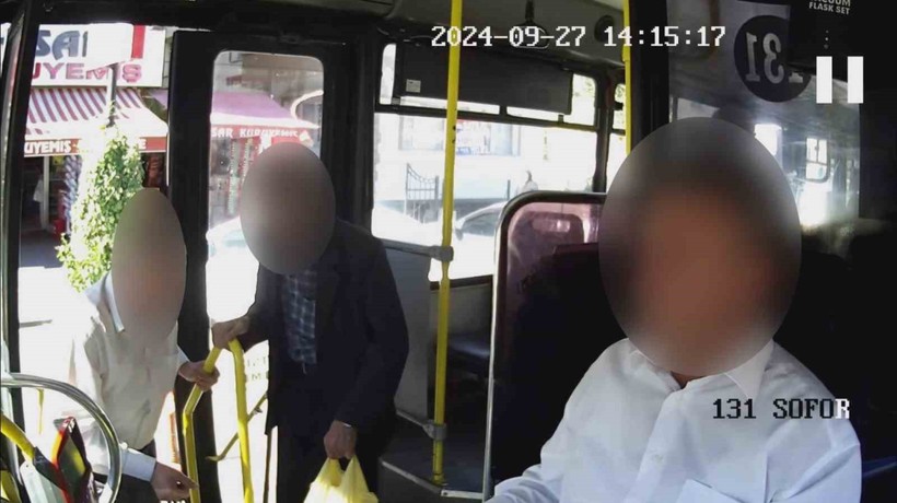 Kayseri’de kapısı açık giden otobüsten düşen yaşlı adamın ölümüyle ilgili şoföre 2 yıl 1 ay ceza