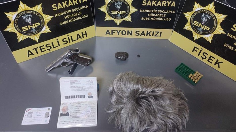 Sahte kimlik ve peruklu kaçış planı, Sakarya'da son buldu