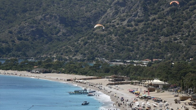 Fethiye ve Marmaris'te sıcak hava yoğunluğu artıyor