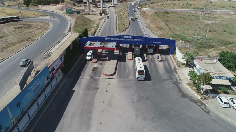 Sokakta yaşamını sürdüren kişi, İzmir Şehirlerarası Otobüs Terminali'nde ölü bulundu
