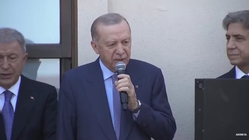 Cumhurbaşkanı Erdoğan İstanbul'da Tarihi Gümrükçü İshak Ağa Camii açılışında konuştu