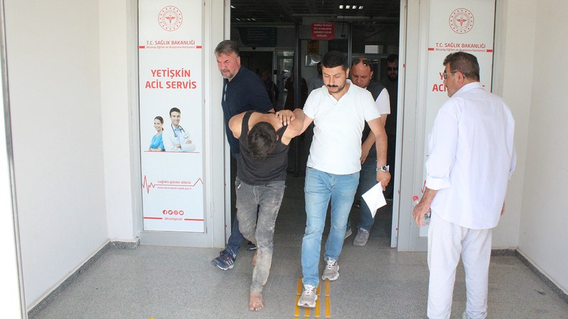 Çaldığı otomobilin yakıtı bitince, çalışır durumdaki başka otomobili çaldı