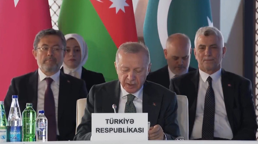 Cumhurbaşkanı Erdoğan'dan Türkiye-Azerbaycan-Pakistan üçlü zirvesinde Gazze vurgusu: Coğrafyamız kana ve gözyaşına doydu