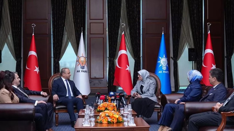 AK Parti'nin bayram programı belli oldu! 3 parti ile bayramlaşma yok
