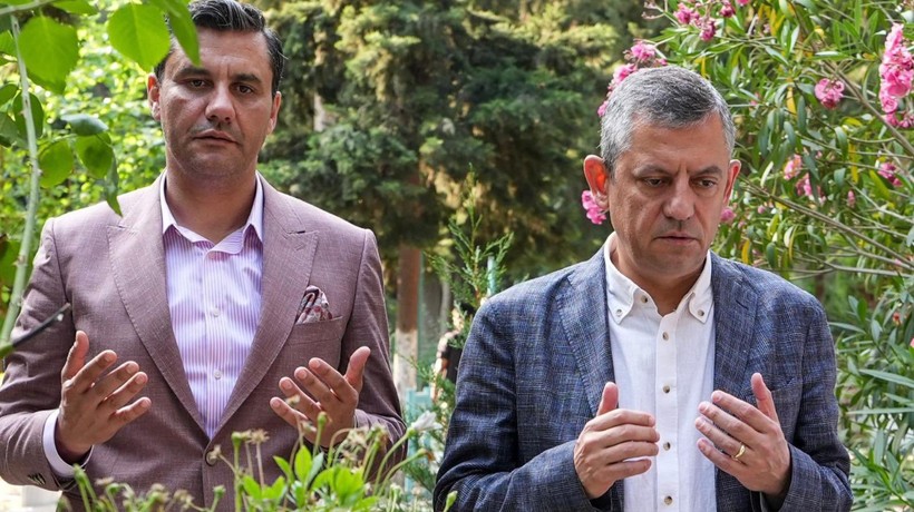CHP Genel Başkanı Özgür Özel'den Ferdi Zeyrek için duygu dolu başsağlığı mesajı