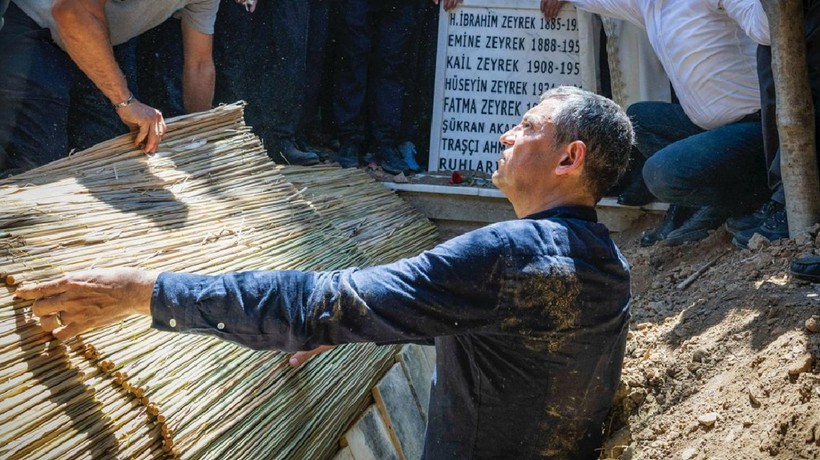 Özgür Özel'den Ferdi Zeyrek'e veda mesajı