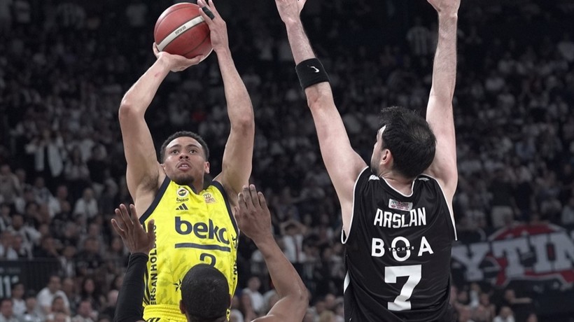 Beşiktaş Fibabanka Fenerbahçe Beko'yu 98-77 yendi! Seride durum: 2-1