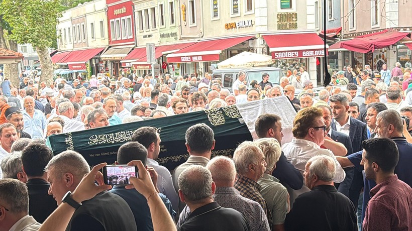 Sabri Ugan, memleketi Sakarya'da toprağa verildi