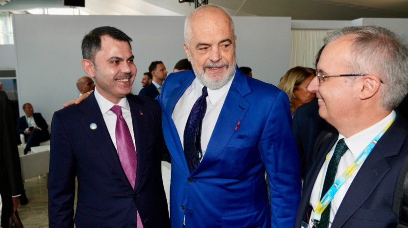 Bakan Kurum; Arnavutluk Başbakanı Rama, İtalya ve Ukraynalı bakanlarla görüştü