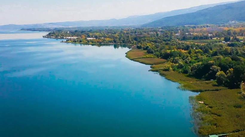 Sapanca Gölü son 2 yılda 20 metre çekildi