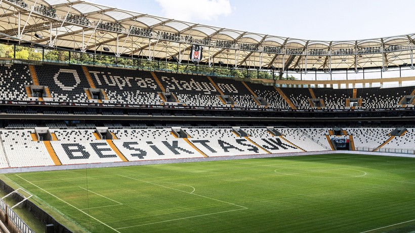 Beşiktaş listeyi UEFA'ya bildirdi: 4 sürpriz isim kadro dışı kaldı