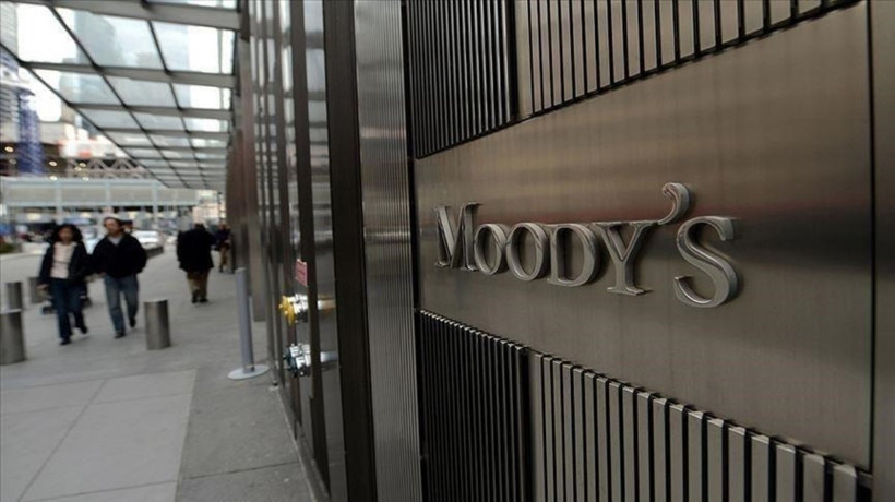 Moody's, Türkiye'nin kredi notunu yükseltti
