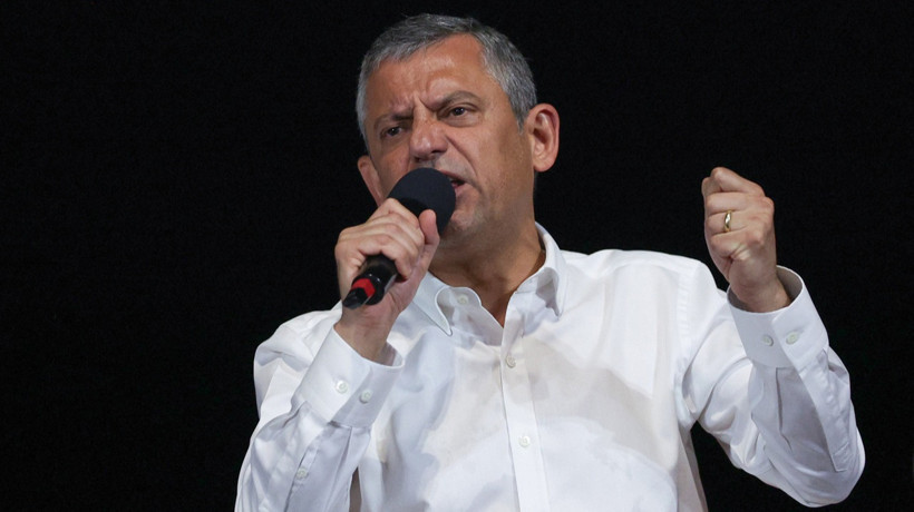 Özgür Özel'in Terörsüz Türkiye Komisyonu için şartı Selahattin Demirtaş