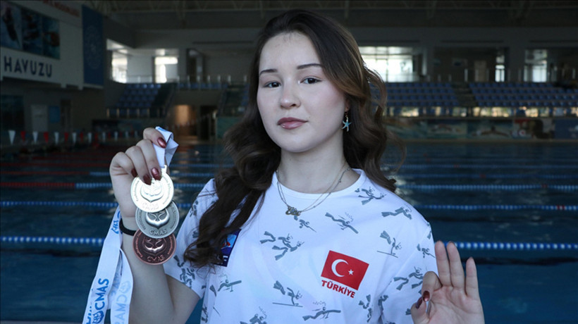 Serbest dalışta dünya şampiyonu olan Ece Akgün'ün hedefi yeni başarılar elde etmek
