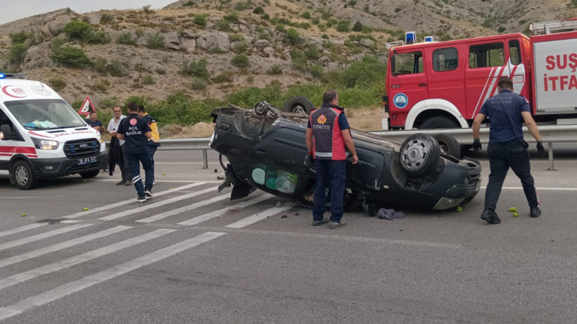 Lastiği kopan otomobil takla attı: 1 yaralı