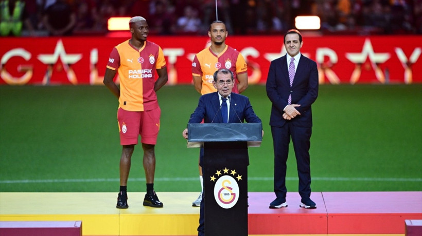 RAMS Park'ta yıldızlar geçidi: Leroy Sane ve Victor Osimhen için imza töreni