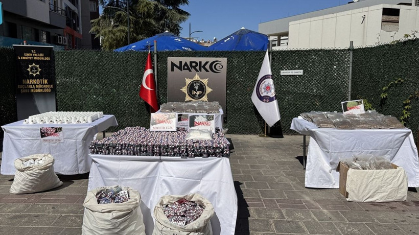 İzmir'de Büyük Uyuşturucu Operasyonu: 133 Tutuklama
