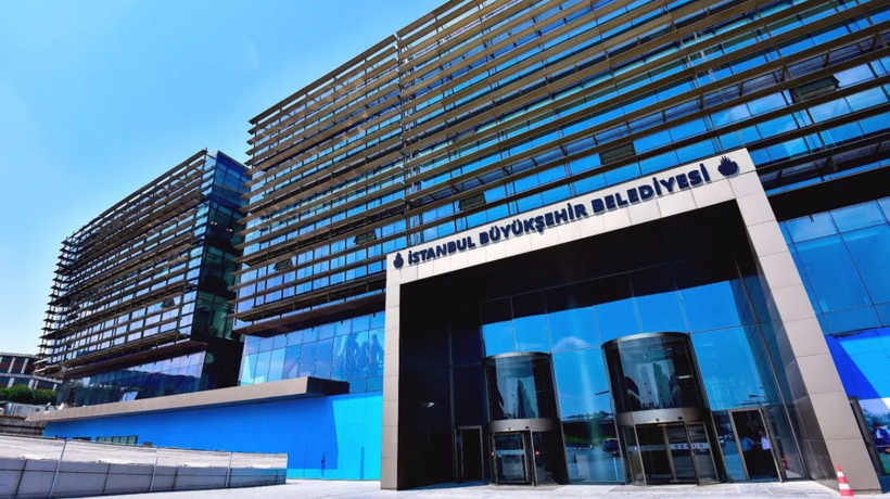 Avcılar ve Beşiktaş Belediyesi'ne operasyon