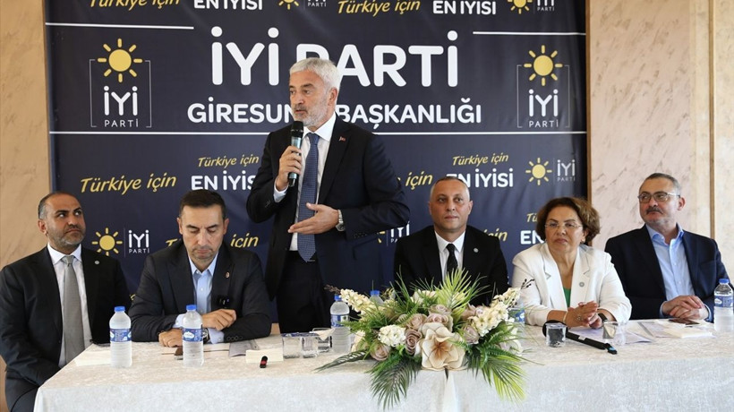 İYİ Parti'den Giresun'da Basın Toplantısı