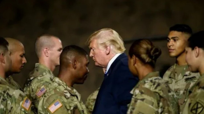 Trump, Savunma Bakanlığı'nın adını değiştiriyor