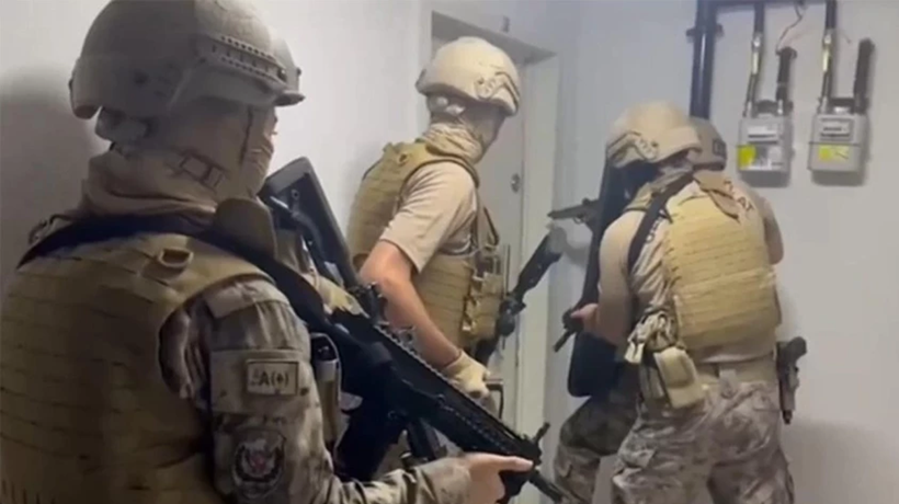 İstanbul'un 12 ilçesinde DEAŞ operasyonu: Çok sayıda şüpheli yakalandı
