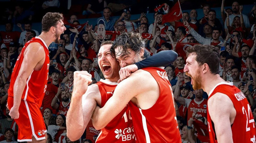 A Milli Basketbol Takımı, Avrupa ikincisi oldu