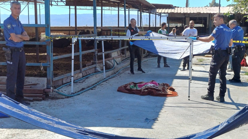 Süt toplama kamyonunun altında kalan çocuk hayatını kaybetti