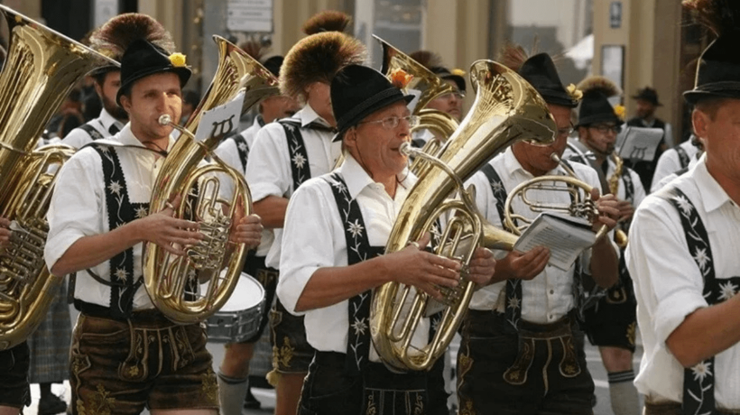 Dünyaca ünlü 'Oktoberfest' festivali rekor fiyatlarla kapılarını açtı!