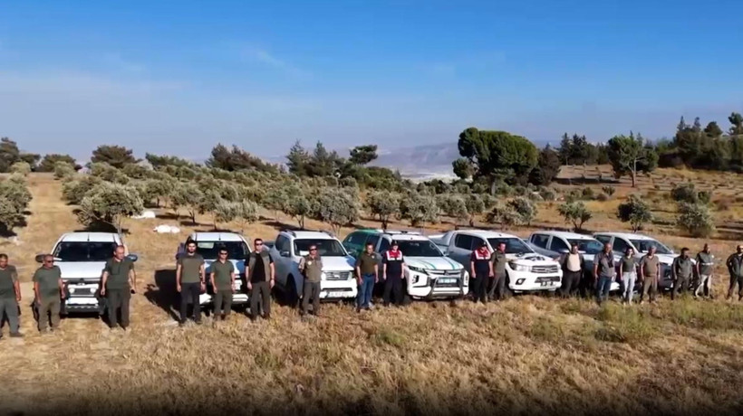 Ava giderken avlandılar: Dronla tespit edilen 9 kaçak avcı yakalandı