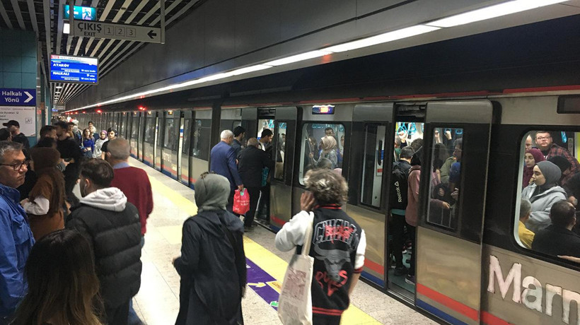 Üsküdar’da korkunç olay! Marmaray’da intihar paniği