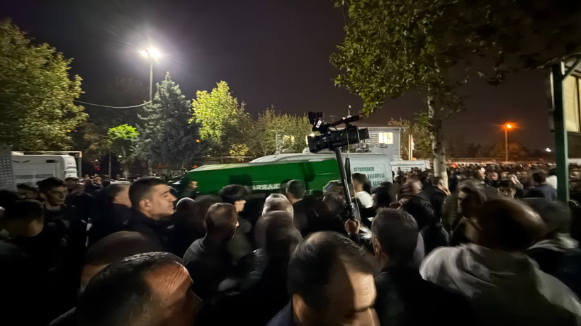 Diyarbakır’da viyadük inşaatı kazasında hayatını kaybeden 4 kişi defnedildi