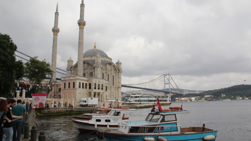 Almanya'dan tatile gelen aile Ortaköy'de zehirlendi: 2 çocuk hayatını kaybetti anne ve babanın durumu kritik