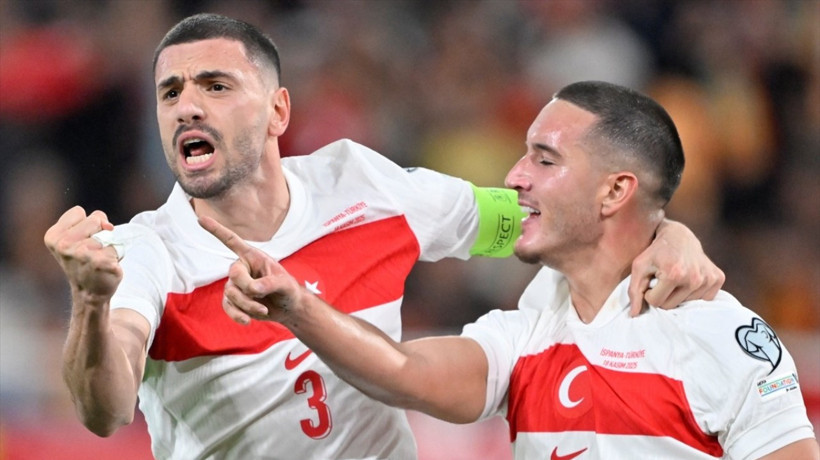 Merih Demiral'ın Sevilya'da unuttuğu 150 bin avroluk saat ve iki yüzük bulundu