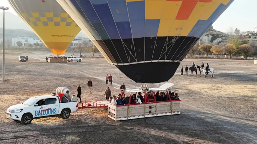 Kapadokya'da balonlar öğretmenler için havalandı