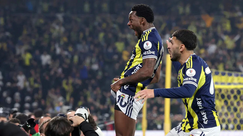 Galatasaray'dan Jhon Duran'a suç duyurusu