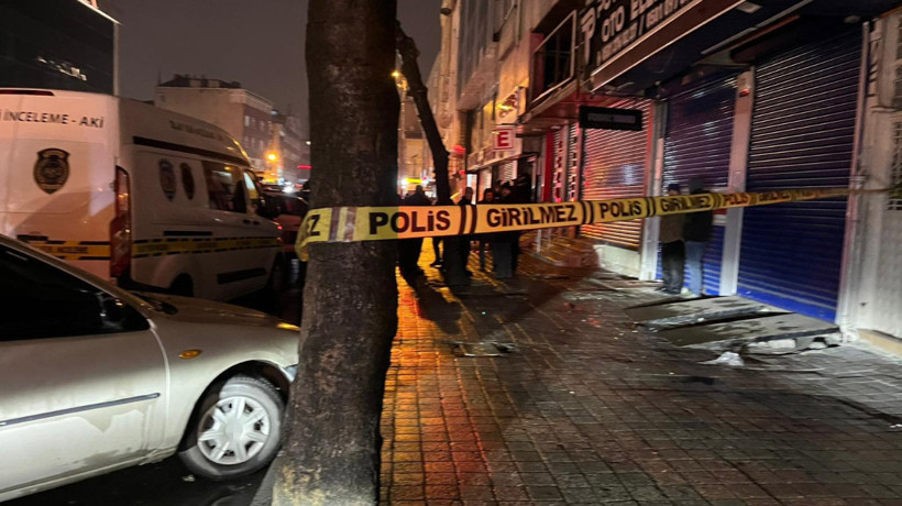 Esenler’de korkunç olay! Yangın ihbarına gittiler silahla vurulmuş 2 cesetle karşılaştılar