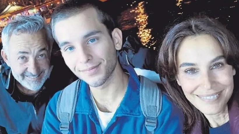 Mehmet Aslantuğ ve Arzum Onan'ın 27 yıllık evliliği bitiyor mu? Magazin gündemine bomba gibi düşen iddialar örnek çiftin hayranlarını üzdü - Resim: 9