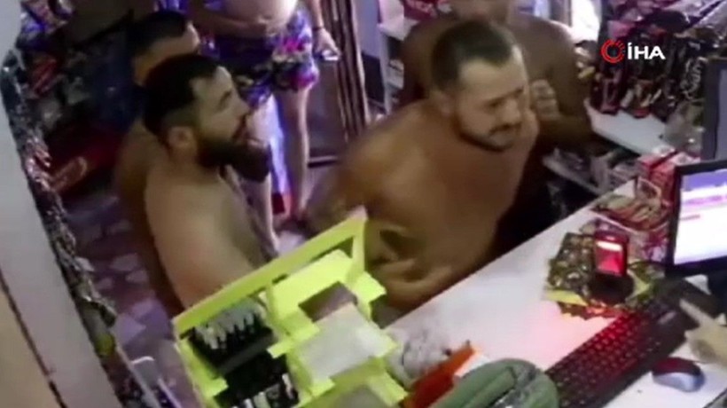 Büyükçekmece'de tekelde çalışan kız kabusu yaşadı! Magandalardan dişleri kıran yumruk kamerada - Resim: 2