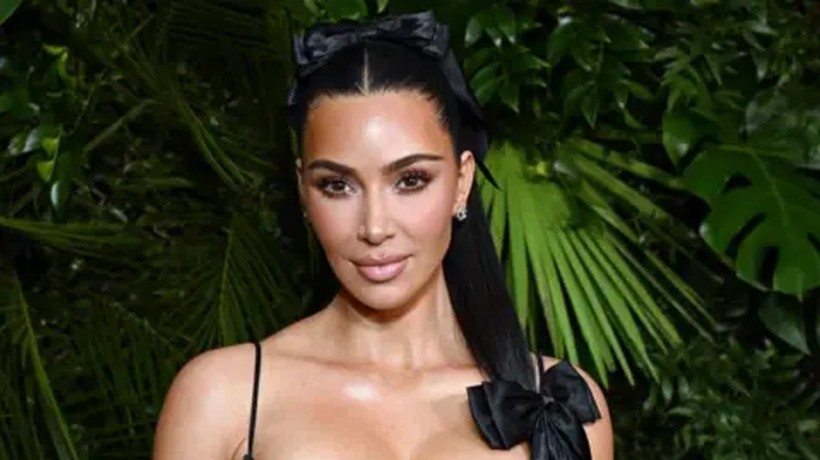 Mücevher hırsızlığında yeni gelişme! Polis kılığına girip Kim Kardashian’ı kelepçeyle bağlamışlardı - Resim : 2