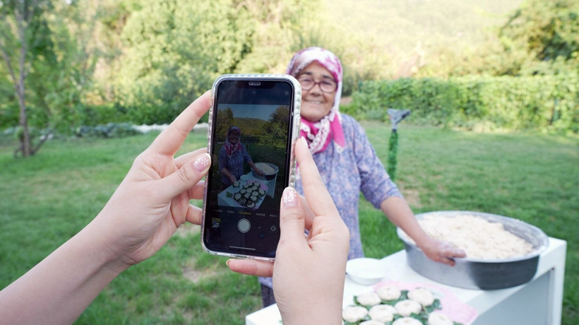 1 milyonluk soruyu açtıran Günay Teyze fenomen oldu! Habibe Karataş kimdir? - Resim: 4