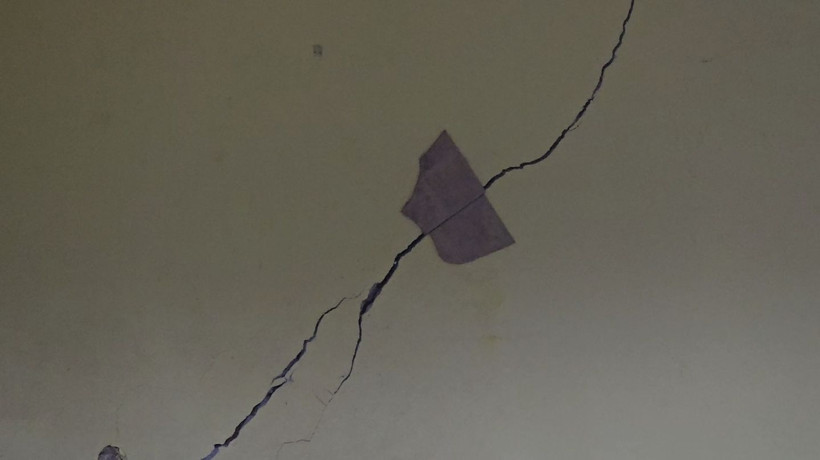 Beykoz'da duvarlarında çatlak oluşan 2 bina tahliye edildi - Resim: 3