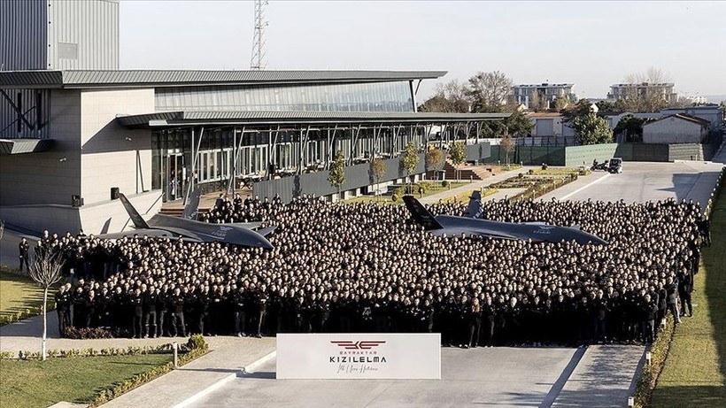 ABD'deki savunma dergisi Defense News, Bayraktar Kızılelma'yı tanıttı - Resim: 4