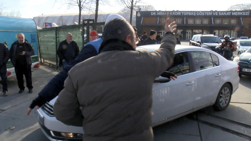 Kısa mesafe ücretinin 40 TL olduğu İstanbul'da taksiciler zam oranını az buldu! - Resim: 5