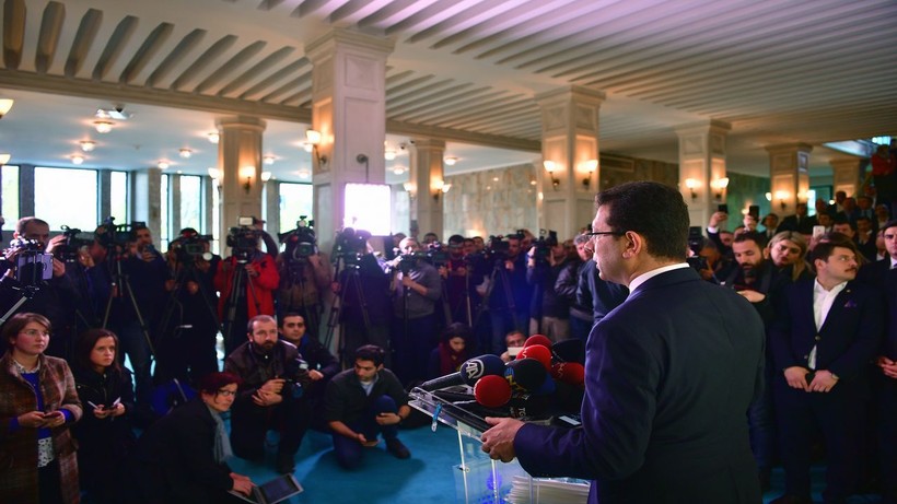 İBB Başkanı Ekrem İmamoğlu ulaşım zammı ile ilgili soruyu yanıtsız bıraktı! - Resim: 9